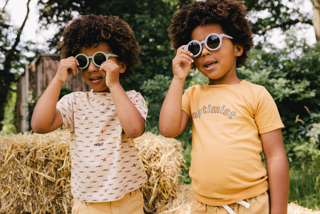 Why to protect your kids' eyes form the sun?